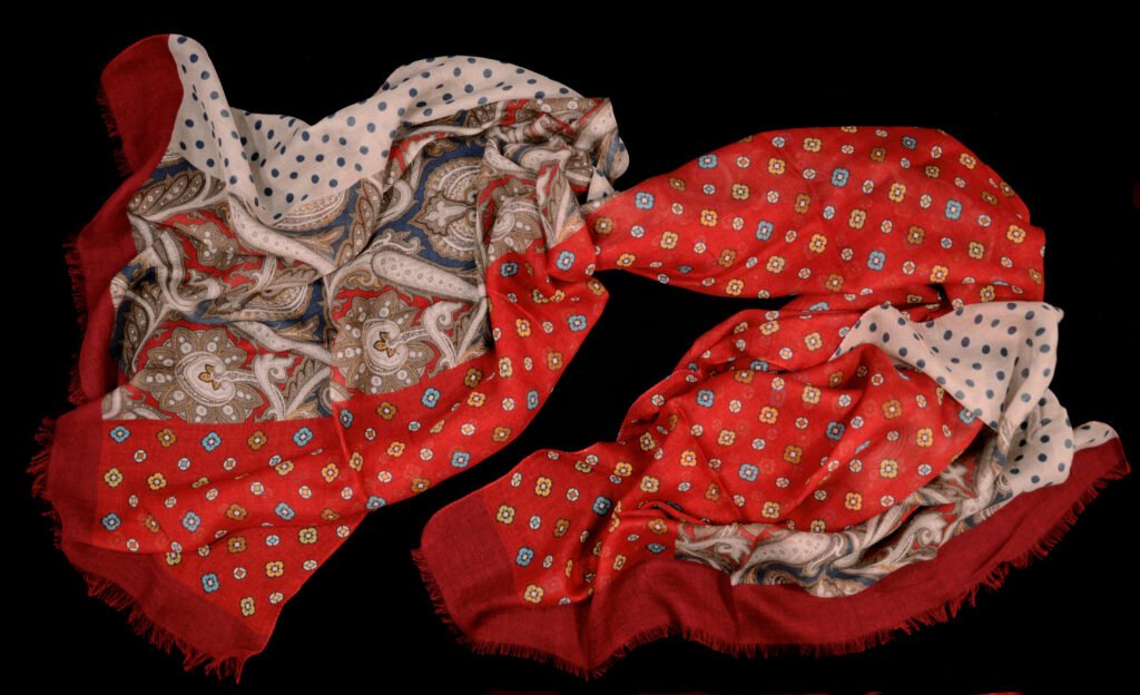 Schals. Linz. Lechthaler 18