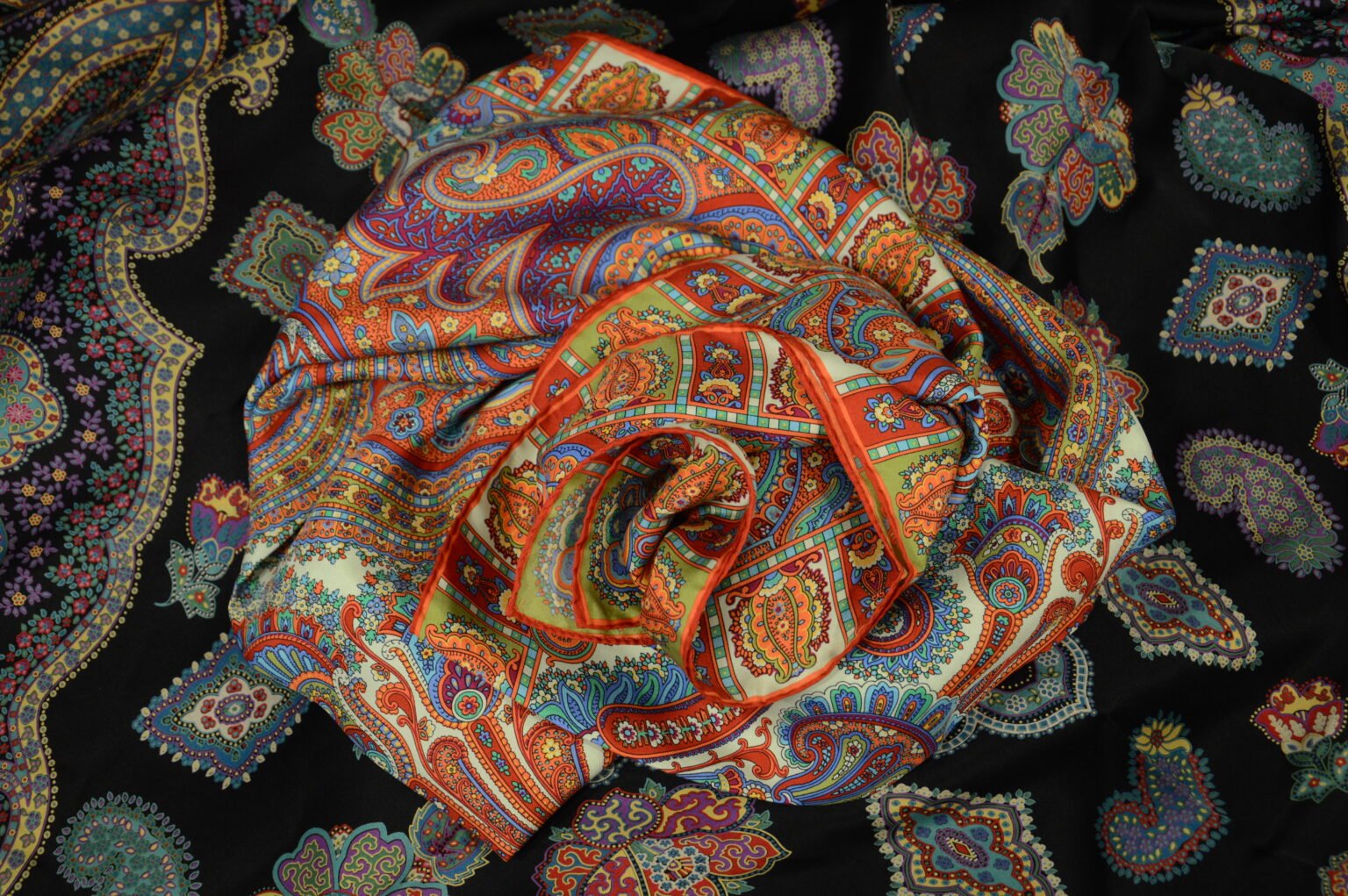 Schals. Linz. Lechthaler 11