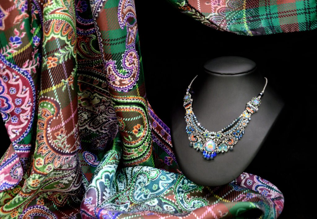 Schals. Linz. Lechthaler 21